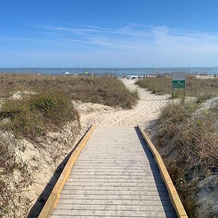 Nothing But Ocean In Forest Beach Хилтон-Хед-Айленд Экстерьер фото